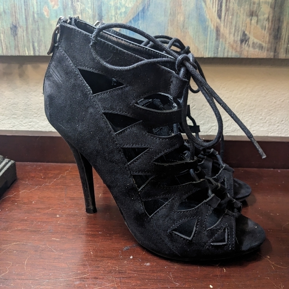 CHINESE LAUNDRY Lady Day Lace Up Cutout Heels